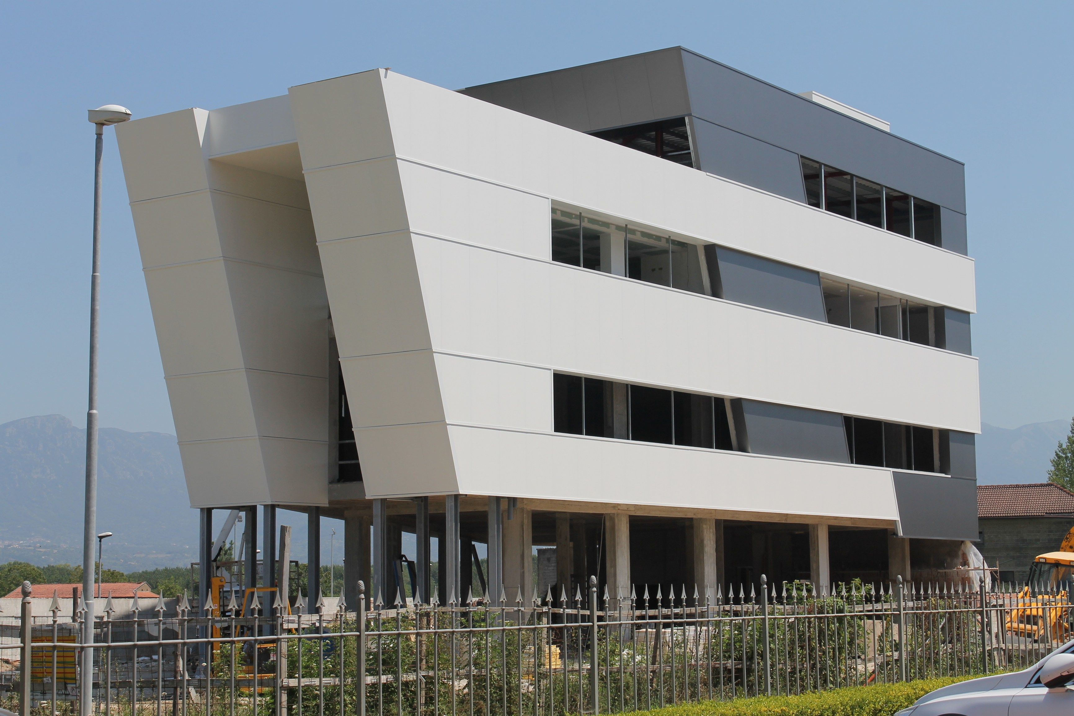 Изолированная металлическая панель для фасада ELCOM SYSTEM ТЕРМОПАРЕТЫ® ARCH-00037807 - Вид №123