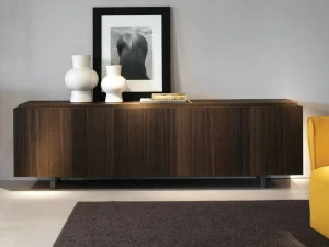 JESSE Комод из дуба с распашными дверцами