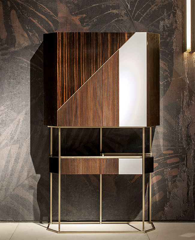 Барный шкаф  BAXTER WIREFRAME 