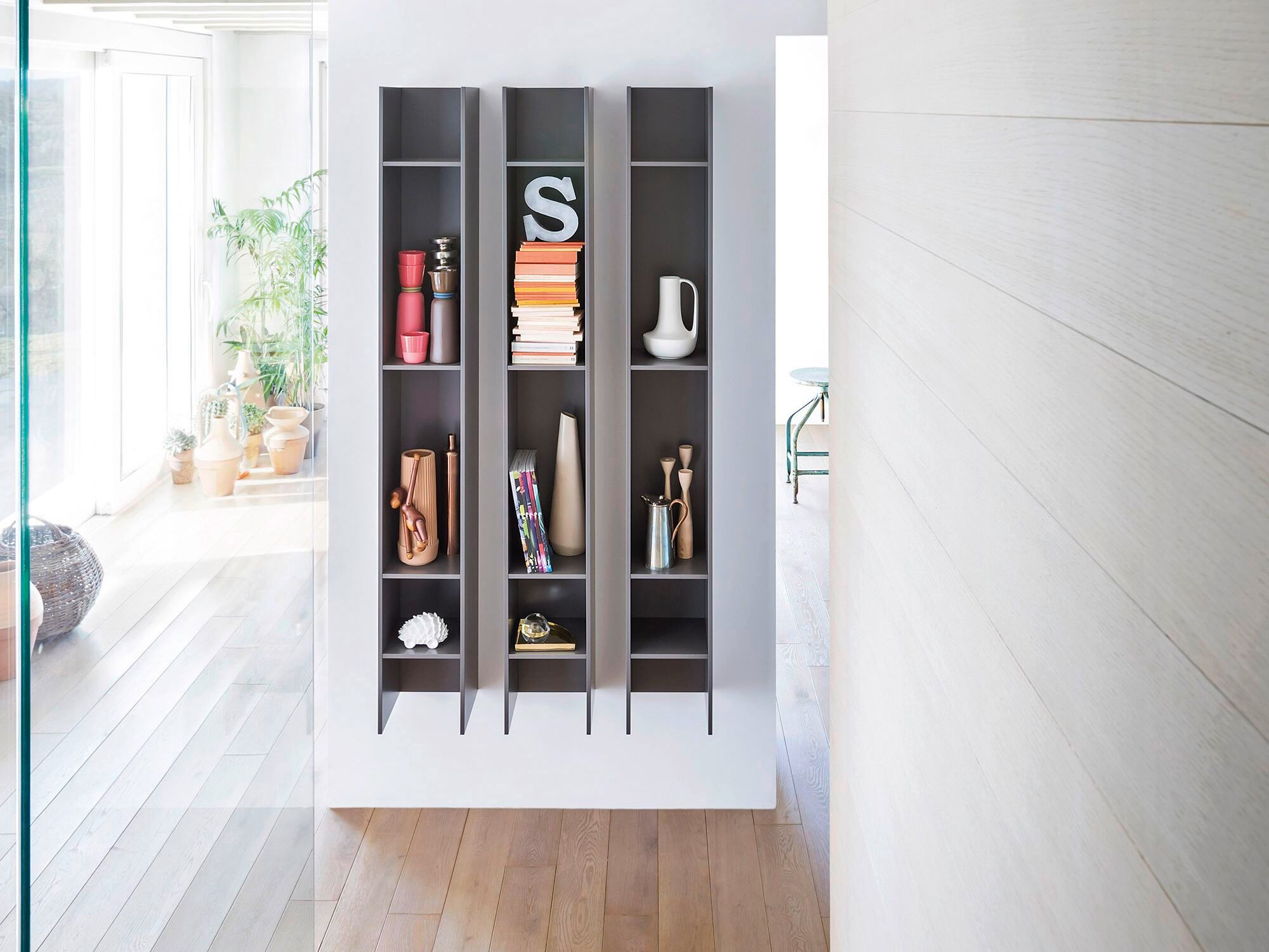 Вертикальный навесной шкаф Novamobili BUTTERFLY ARCH-00035206 - Вид №2