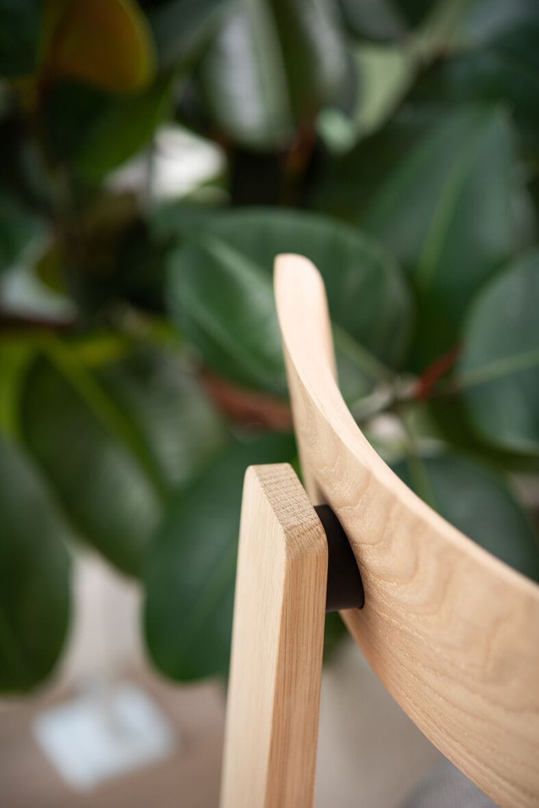 Мягкое кожаное кресло с открытой спинкой Gazzda ARCH-00112295 - Вид №5