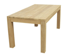 Деревянный стол