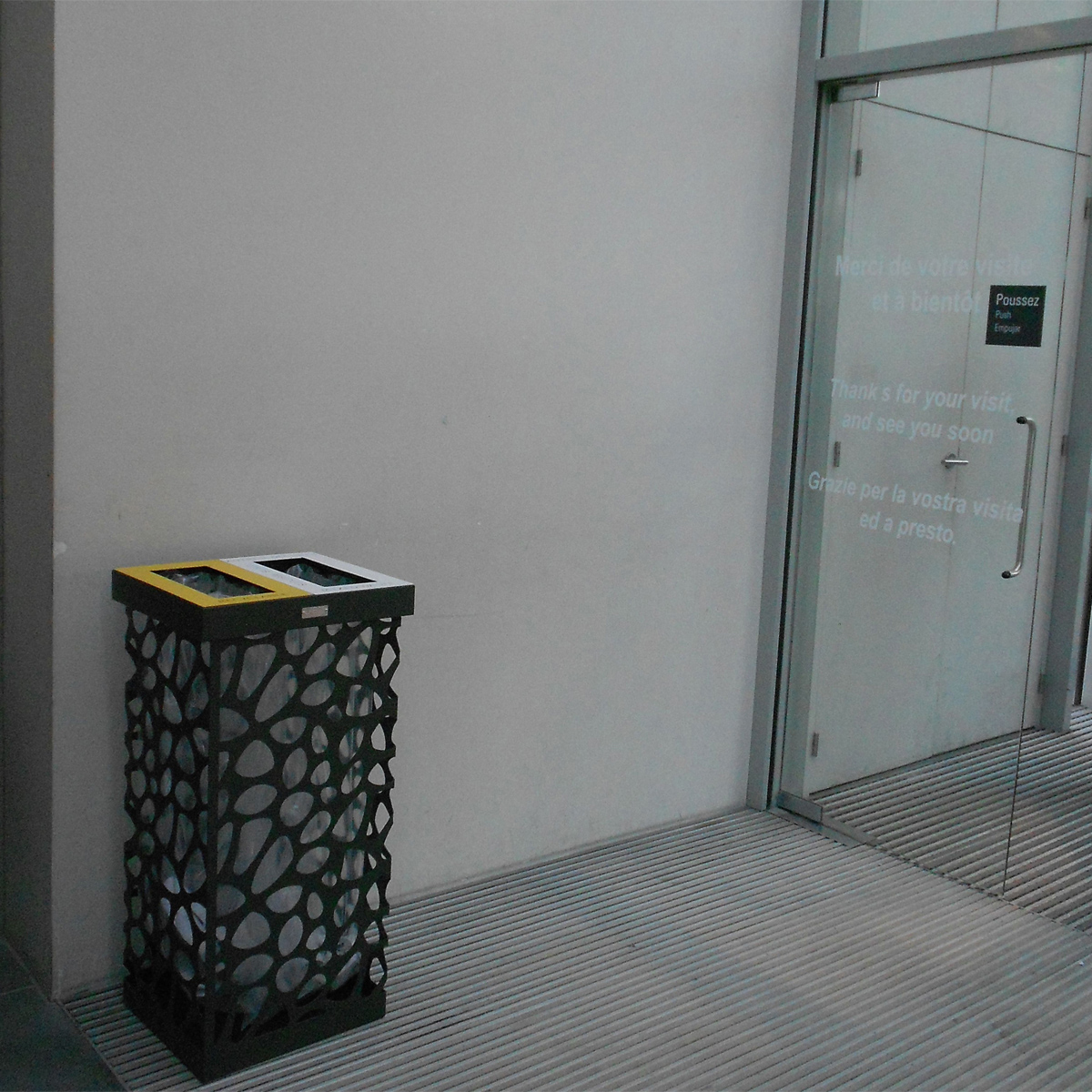 Pebbles Details Lab23 Урны  - Вид №3