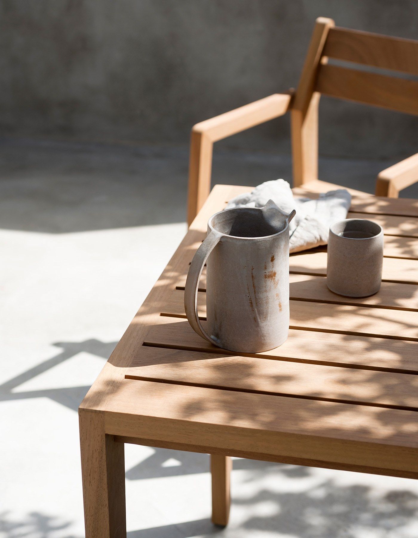 Квадратный садовый стол в ироко RODA Zania ARCH-00103040 - Вид №4