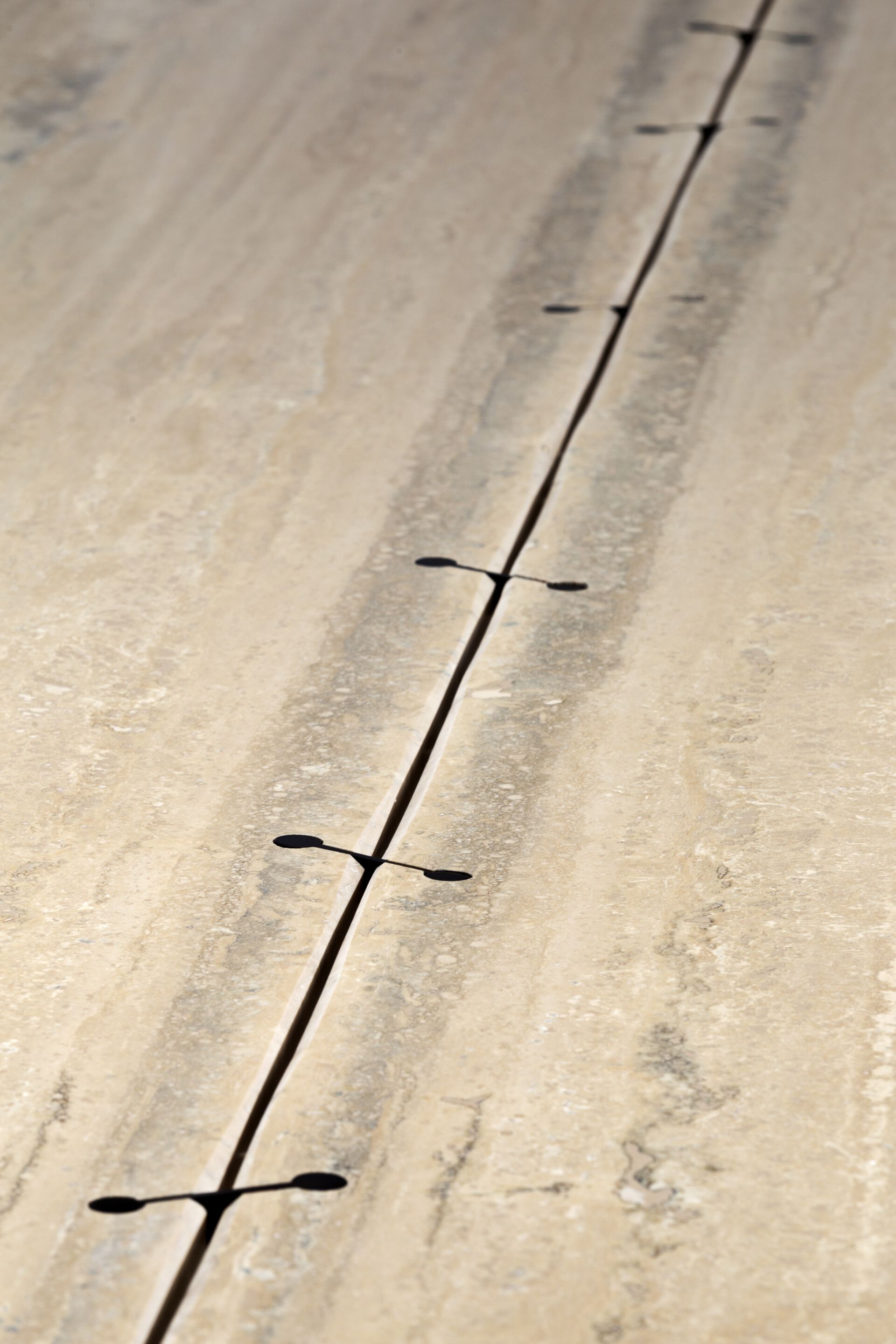 Прямоугольный стол из травертина Exteta 10th ARCH-00025178 - Вид №2