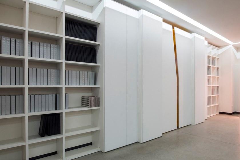 De Rosso Шкаф-купе с дверцами в форме нпл Alfabeto sun-id-1347873 - Вид №5