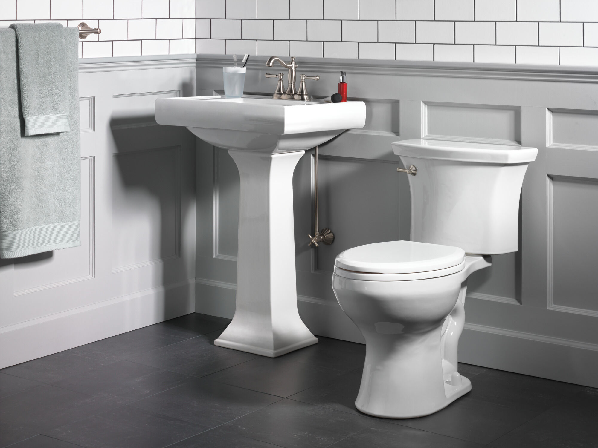 Смеситель для ванной комнаты с двумя ручками - металлический выдвижной Delta Faucet 2597LF-SSMPU - Вид №1