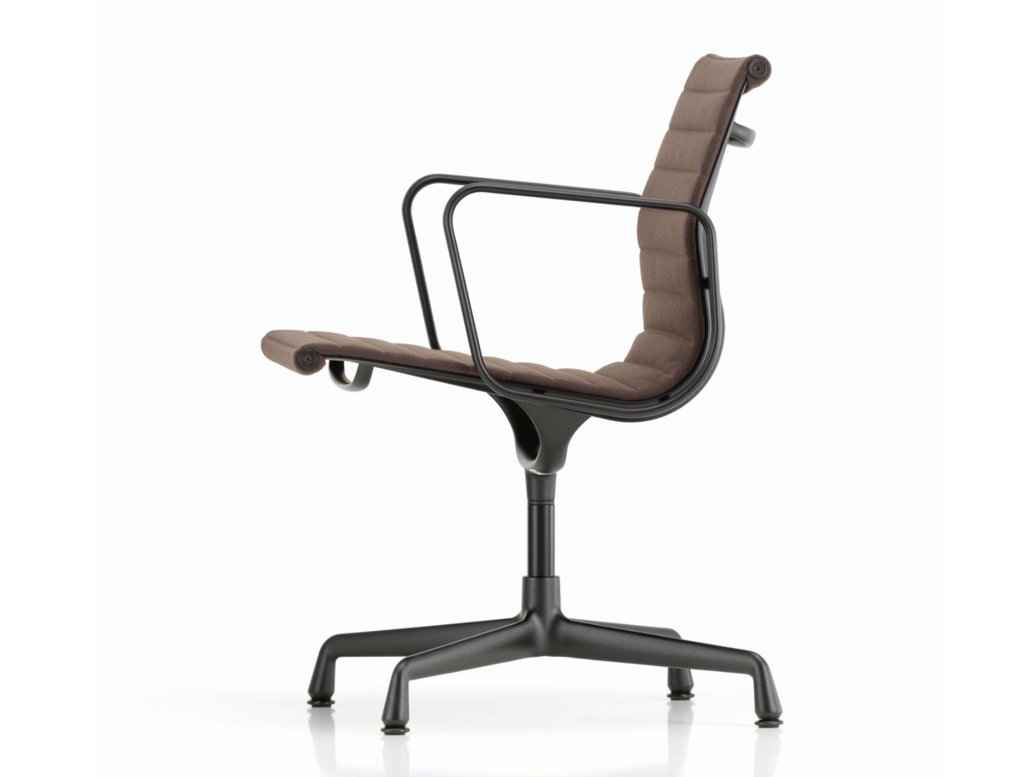 Ткань спиц поворотный стул с подлокотниками VITRA Eames Aluminium Group ARCH-00087363 - Вид №50