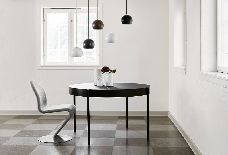 Лампа подвесная Ball, кобальтово-синяя матовая, черный шнур Frandsen 111517205001 - Вид №1