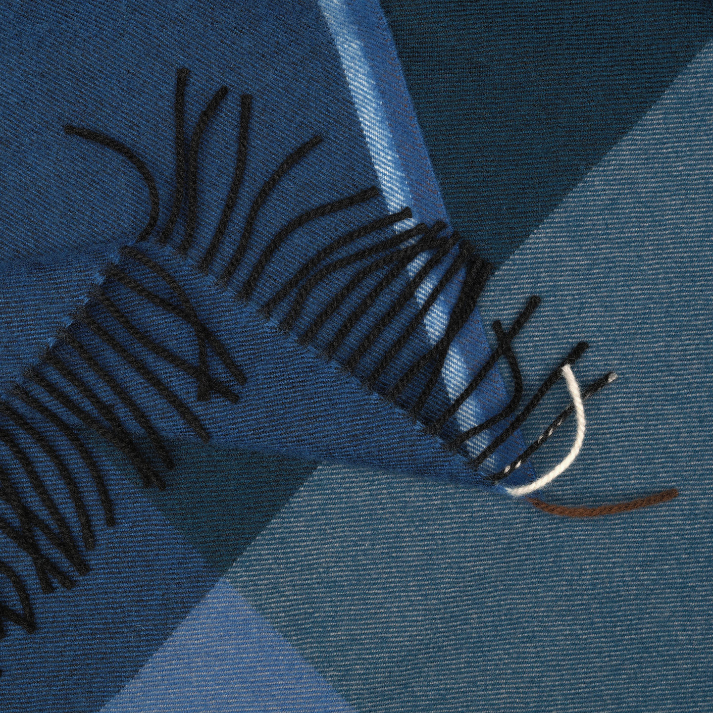 VITRA Одеяла с цветными блоками Hella Jongerius, 2016 Vitraglobal sun-id-1986487 - Вид №4