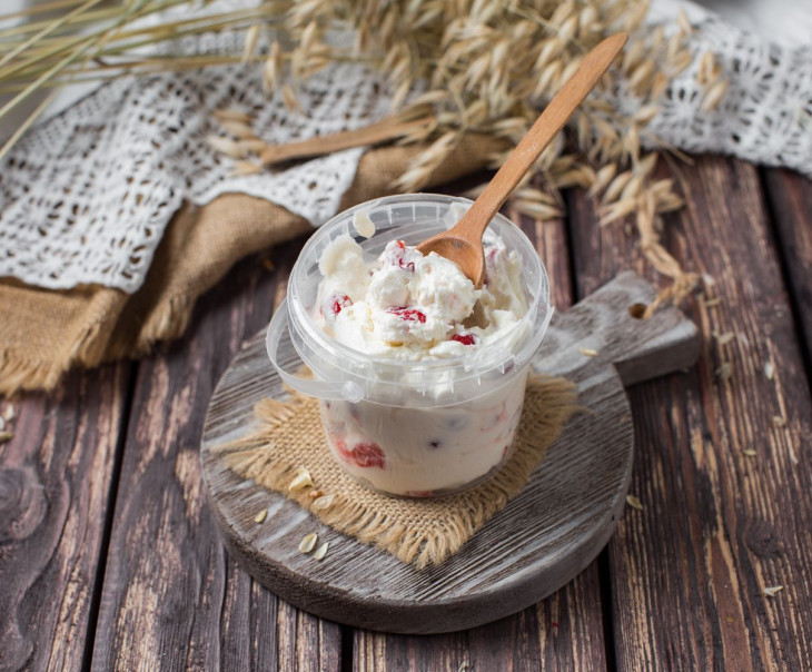 5600 Масса творожная 23% с вишней Вкусляндия 