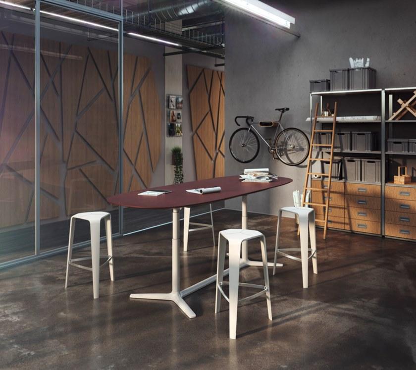 Brunner Овальный стол с регулируемой высотой из hpl Lift 7882 - Вид №1