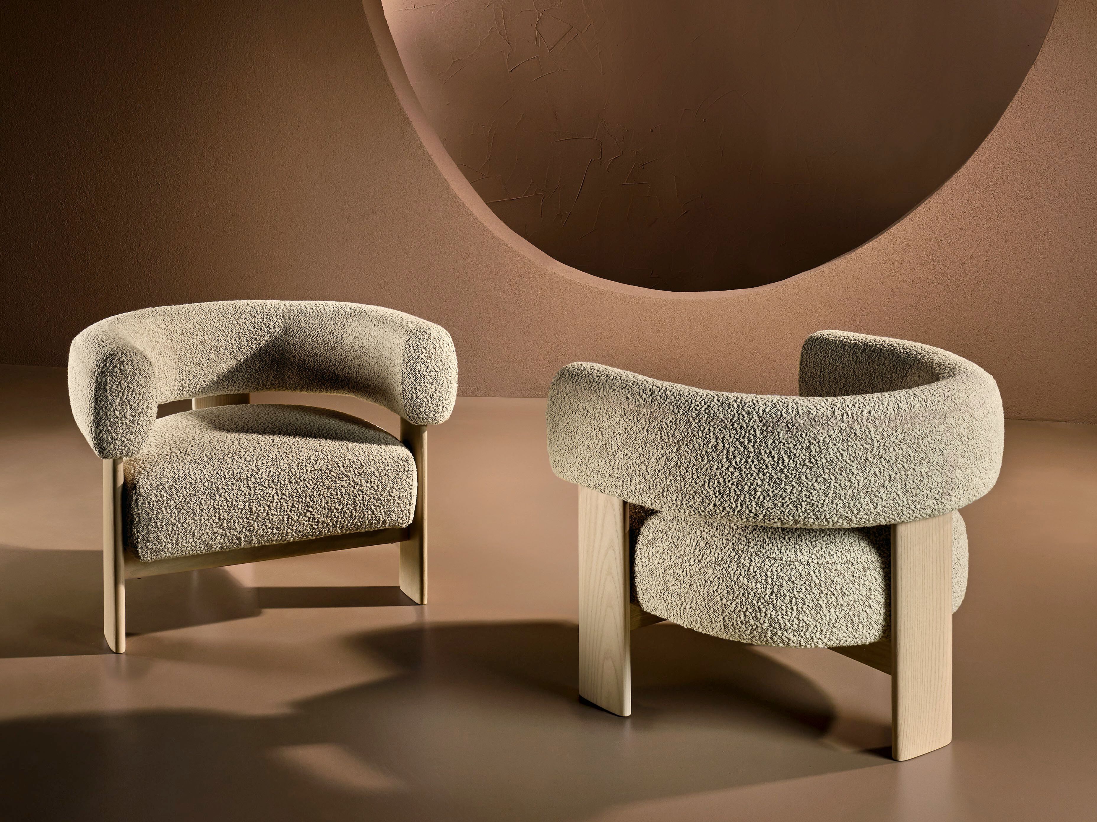 Тканевое кресло с подлокотниками Naturedesign Home ARCH-00076460 - Вид №1