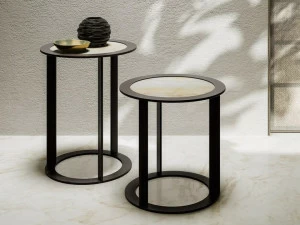 JESSE Круглый журнальный столик из маргласа по контракту