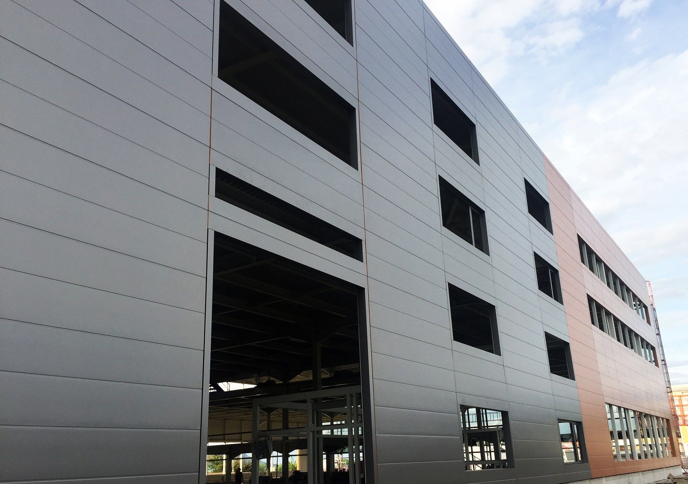 Изолированная металлическая панель для фасада ELCOM SYSTEM ТЕРМОПАРЕТЫ® ARCH-00037807 - Вид №167