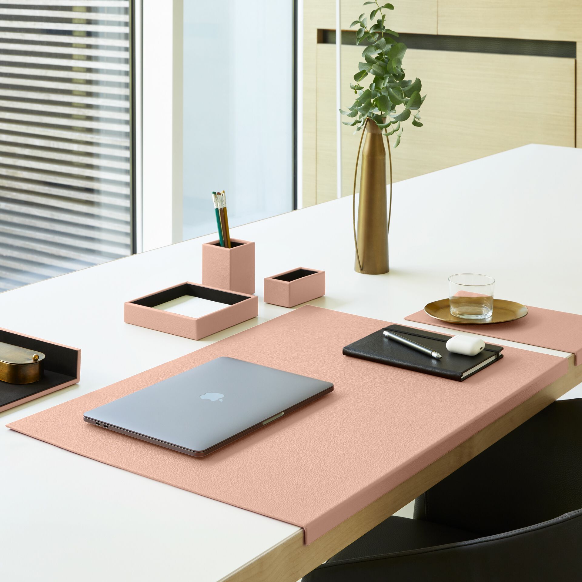 Кожаный прямоугольный коврик для мыши EGLOOH Adamantis ARCH-00124209 - Вид №28