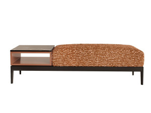 Мягкая скамейка из ткани