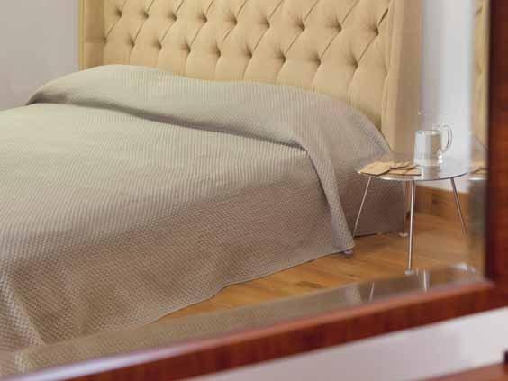 LA FABBRICA DEL LINO Согласованная однотонная кровать в белье Basic sun-id-1347082 - Вид №1