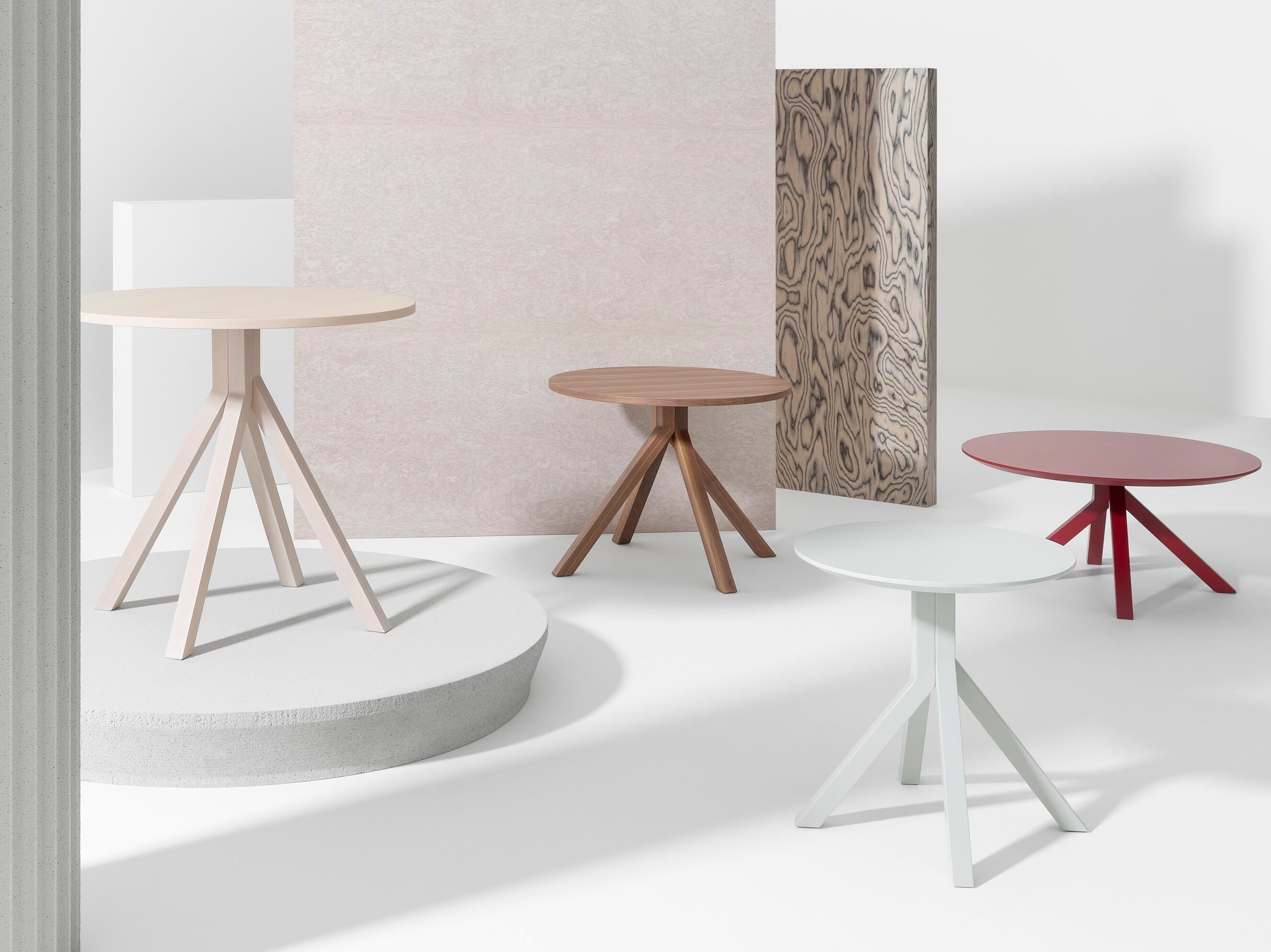 Круглый журнальный столик с каркасом из ореха или бука Billiani Grapevine ARCH-00090522 - Вид №3