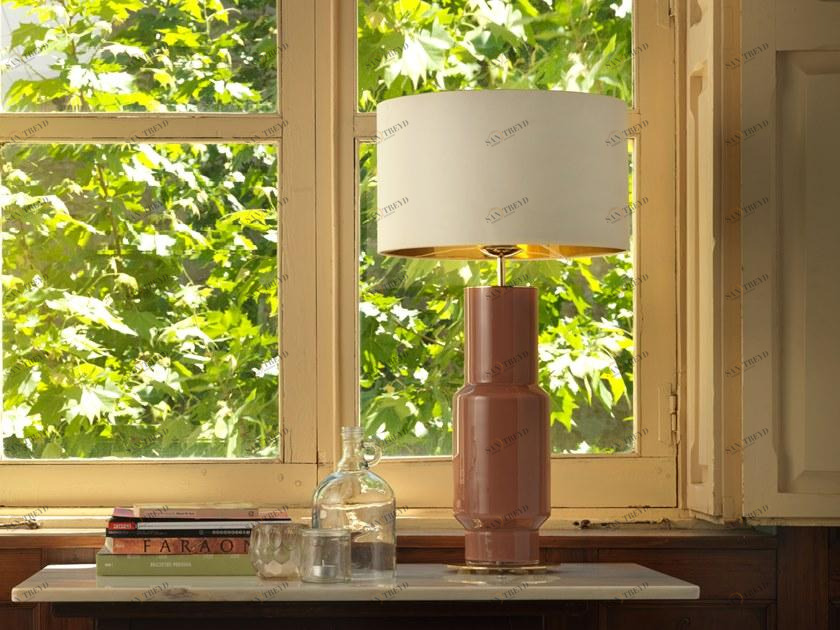 Aromas del Campo Настольная лампа из металла  Nac110 