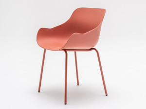 Полипропиленовый стул с подлокотниками