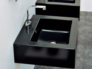Керамическая подвесная столешница с переливом