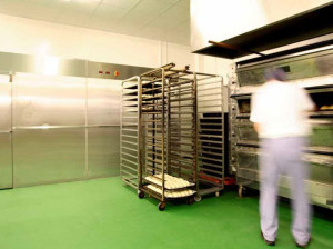 Полиуретаново-цементная отделка пола