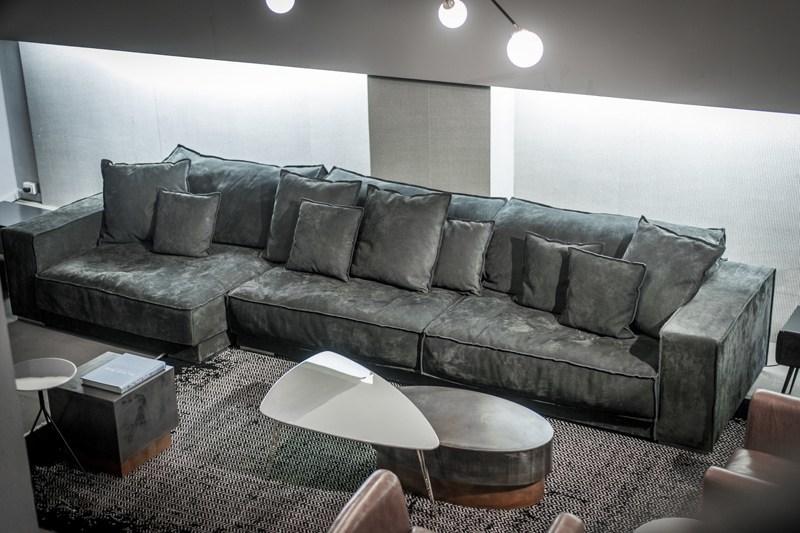 BAXTER Лакированный журнальный столик треугольной формы sun-id-1401722 - Вид №5