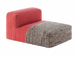 Шерстяное кресло