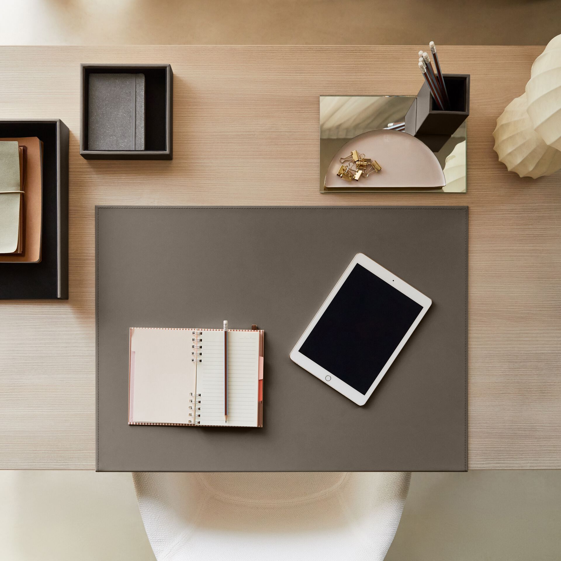 Подпушка из регенерированной кожи EGLOOH CALLIOPE ARCH-00008268 - Вид №10