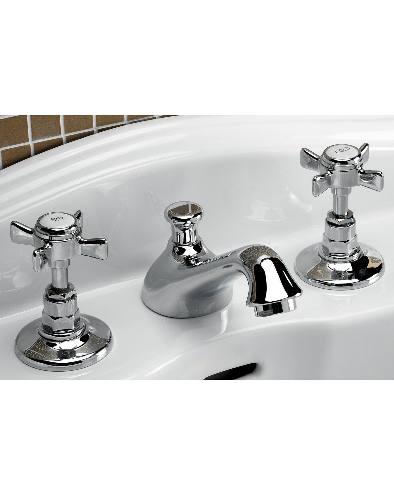 MARF26 Кран для раковины Coventry на 3 отверстия Devon&Devon  - Вид №1