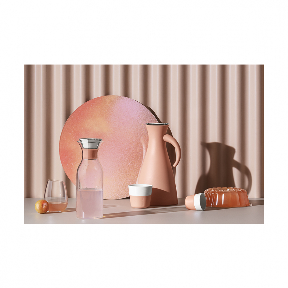 EVA SOLO 567991 Графин Fridge, 1 л, персиковый Стекло, нержавеющая сталь, силикон  - Вид №1