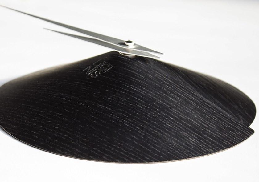 LIGNIS® Настенные деревянные часы Vulcano 10.209 - Вид №1