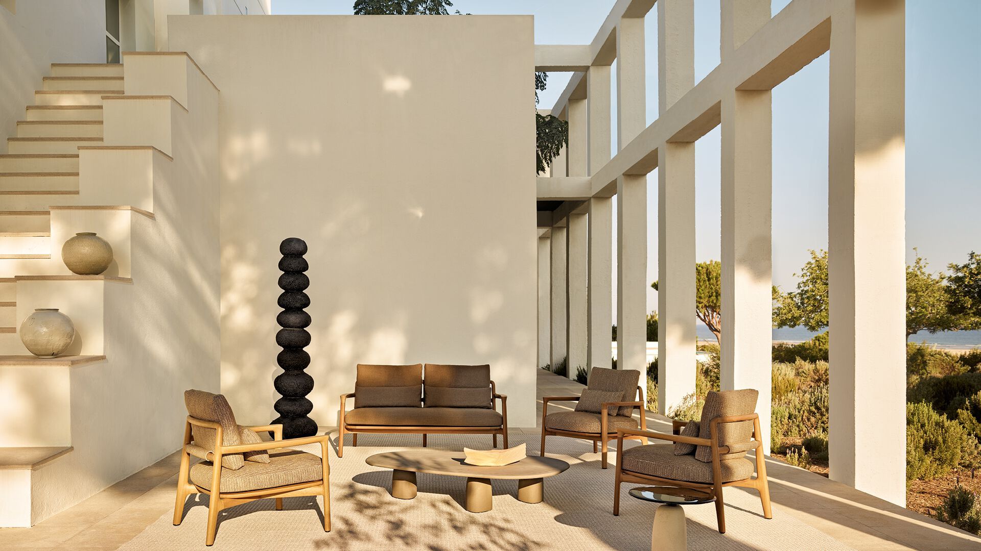 Тканевое садовое кресло с подлокотниками Poliform Магнолия ARCH-00028407 - Вид №1