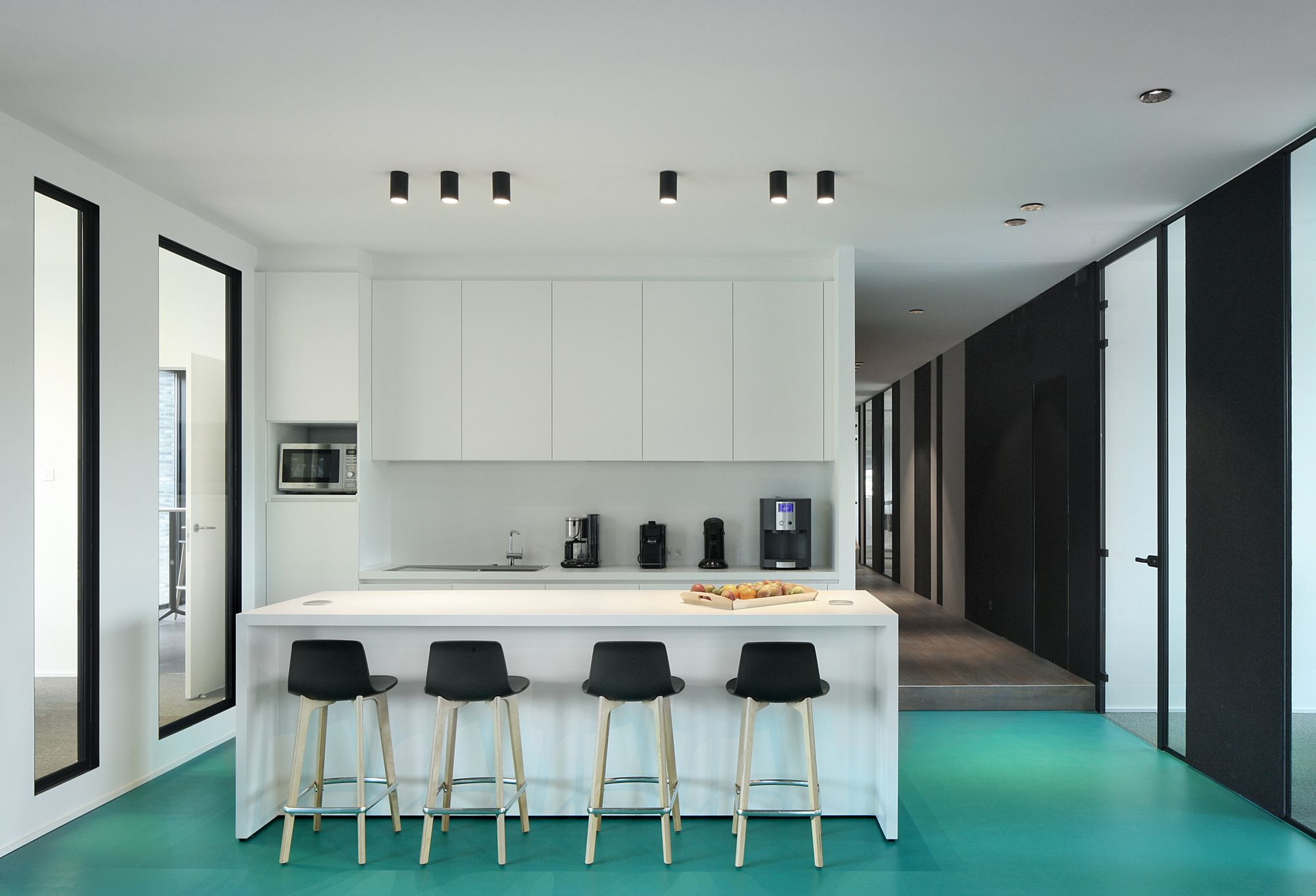 Потолочная лампа Modular Lighting Instruments Lotis Tubed ARCH-00014802 - Вид №1