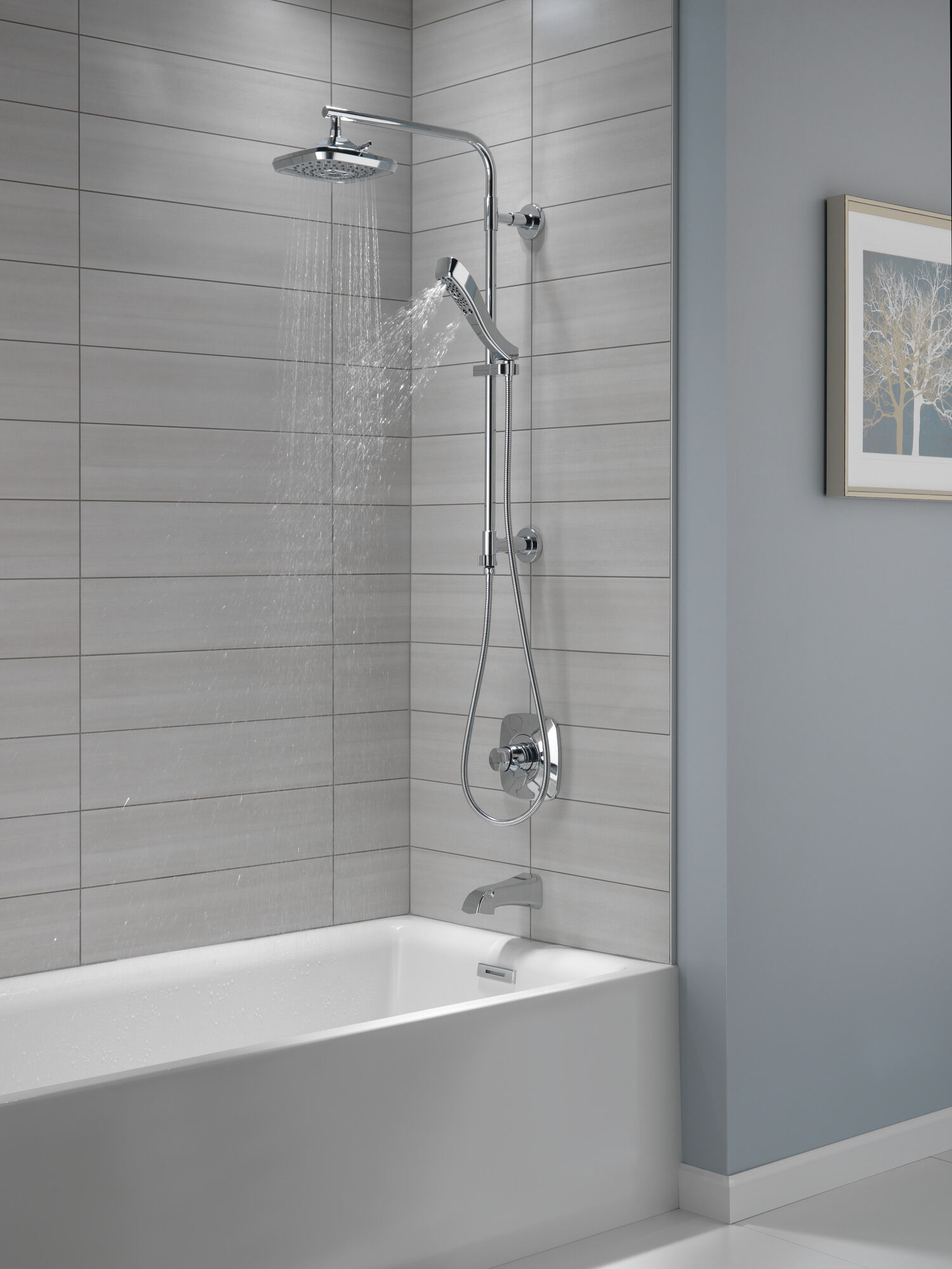 52690 H2Okinetic® 3-х позиционная душевая лейка Raincan Delta Faucet Universal Showering Хром  - Вид №10