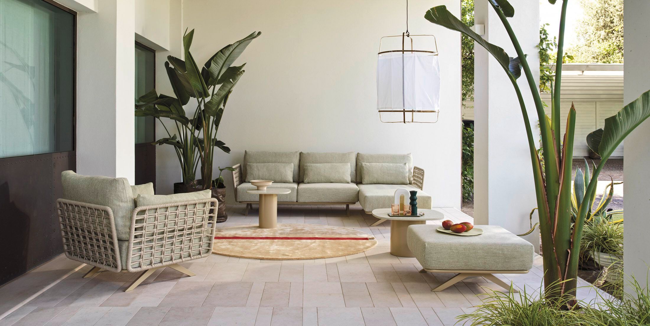 Квадратный садовый столик из венецианской терраццо Roberti Armàn ARCH-00116103 - Вид №2