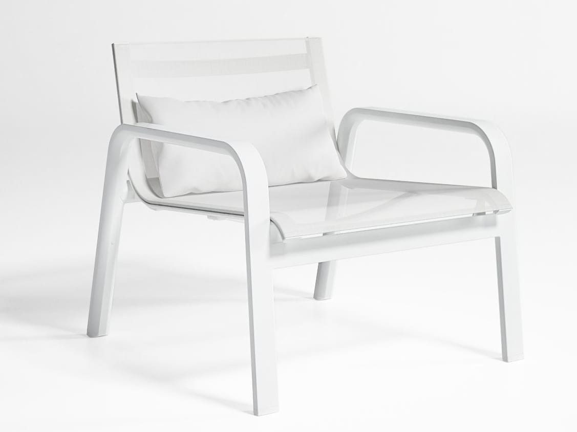 Штабелируемое кресло Batyline® с подлокотниками GANDIABLASCO Стековая ARCH-00108346