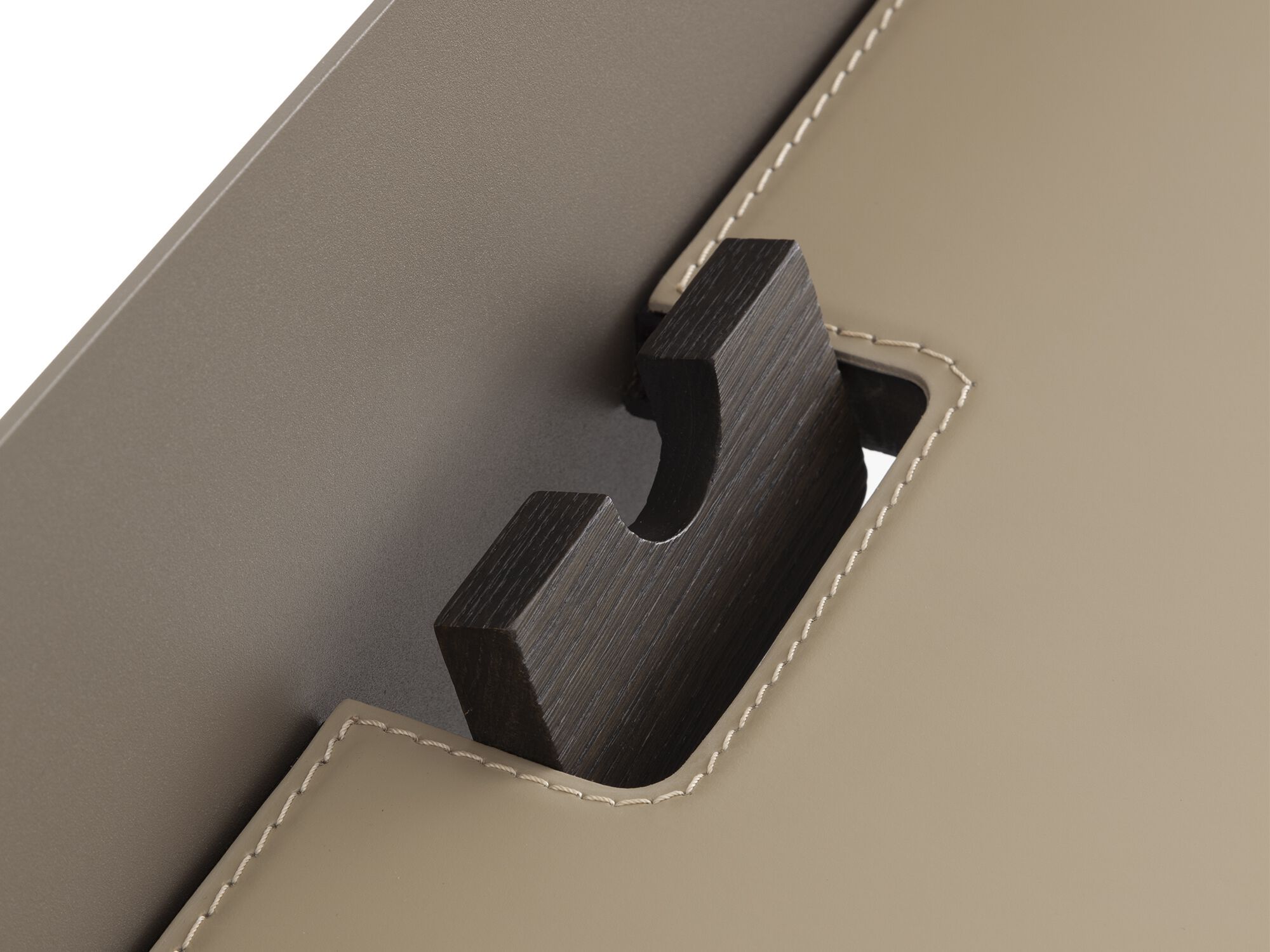 Грецкий орех письменный стол и кожаный коврик Morica Design ARCH-00002931 - Вид №2