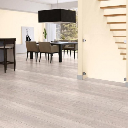 Виниловый ламинат Decoria Старинный Белый Dr 3210 Дуб с брашью (Текстурированная) 1210х169 мм 1000900181 - Вид №1