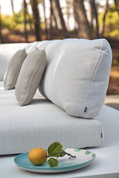 Concept 3 белый обычные подушки Manutti Elements MNST780 - Вид №2