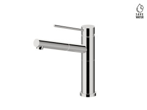 Смеситель для кухни с поворотным изливом и выдвижным ручным душем