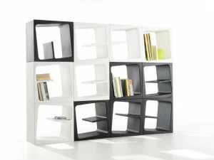 B-LINE Модульный книжный шкаф из полиэтилена