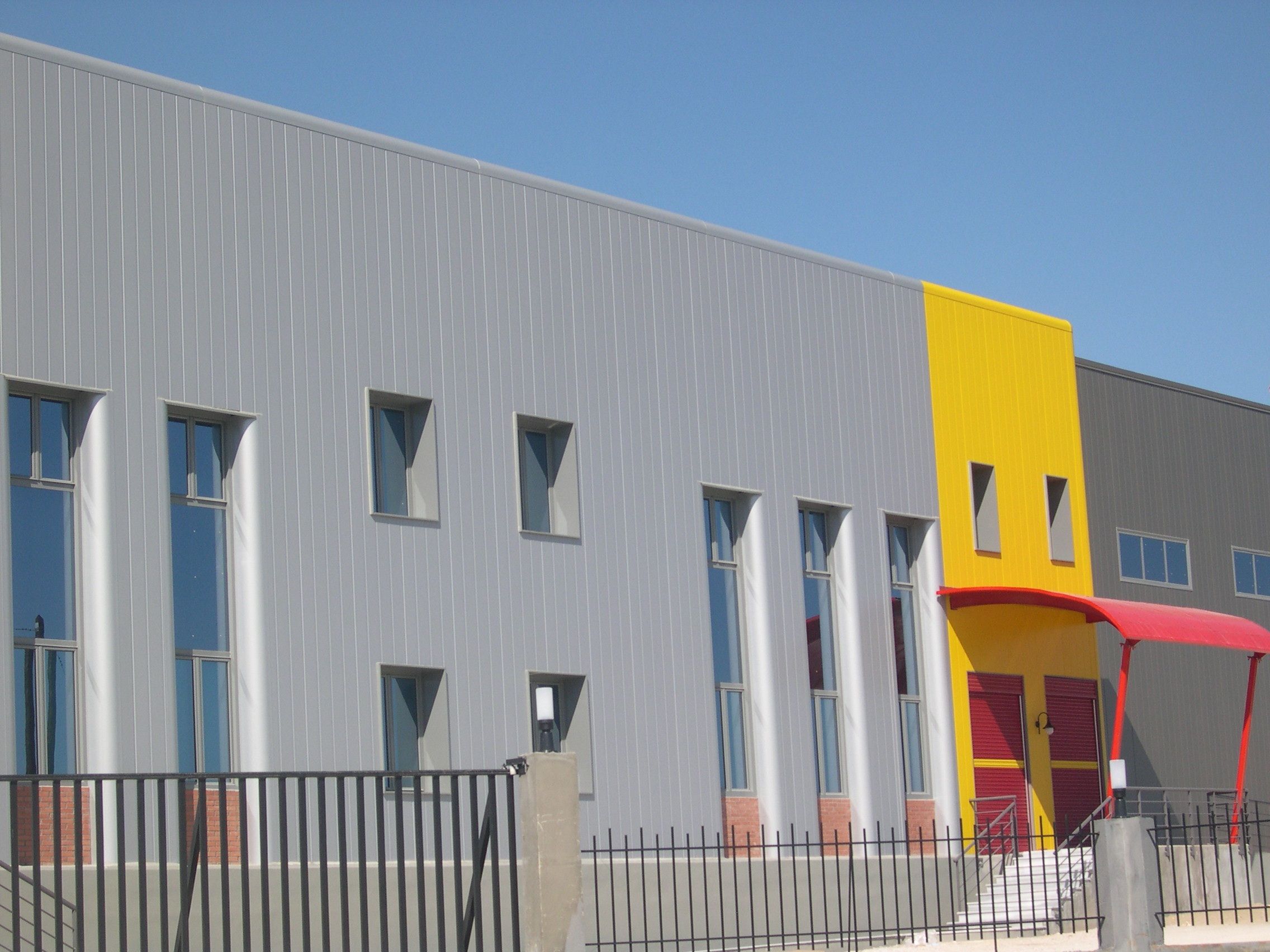 Изолированная металлическая панель для фасада ELCOM SYSTEM ТЕРМОПАРЕТЫ® ARCH-00037807 - Вид №81