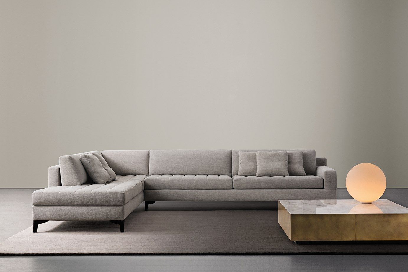 Тканевый диван с полуостровом Meridiani Prince ARCH-00114477