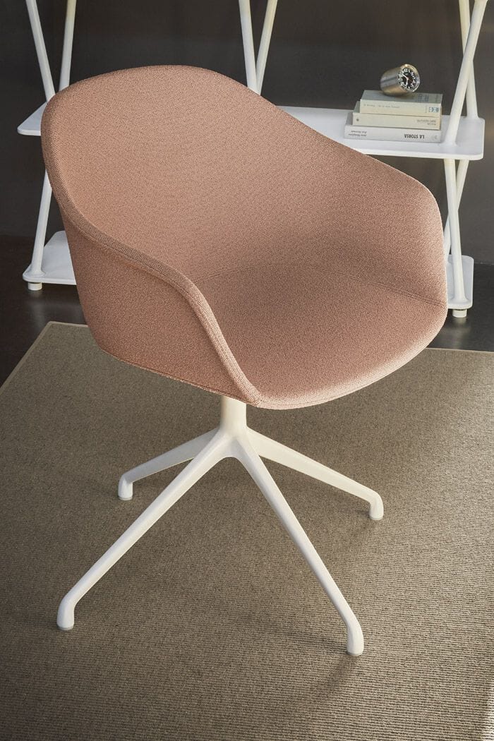 Мягкий стул на тканевом насесте Lapalma SEELA ARCH-00140662 - Вид №2