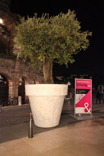 FranchiUmbertoMarmi Кашпо для общественных мест из мрамора Mac sun-id-1388267 - Вид №4
