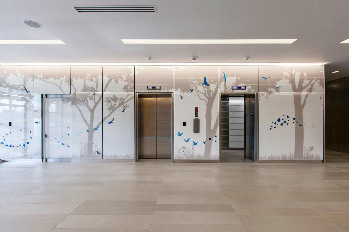 FSRT677 Система облицовки стен Levele с минимальным количеством панелей; нержавеющая сталь, отделка кайзер в kossen equipment, inc., джексон, штат миссисипи Forms-surfaces  - Вид №16