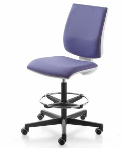 Kastel Офисное кресло с откидной спинкой на колесиках Kubix