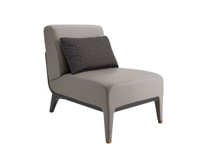 Кожаное кресло